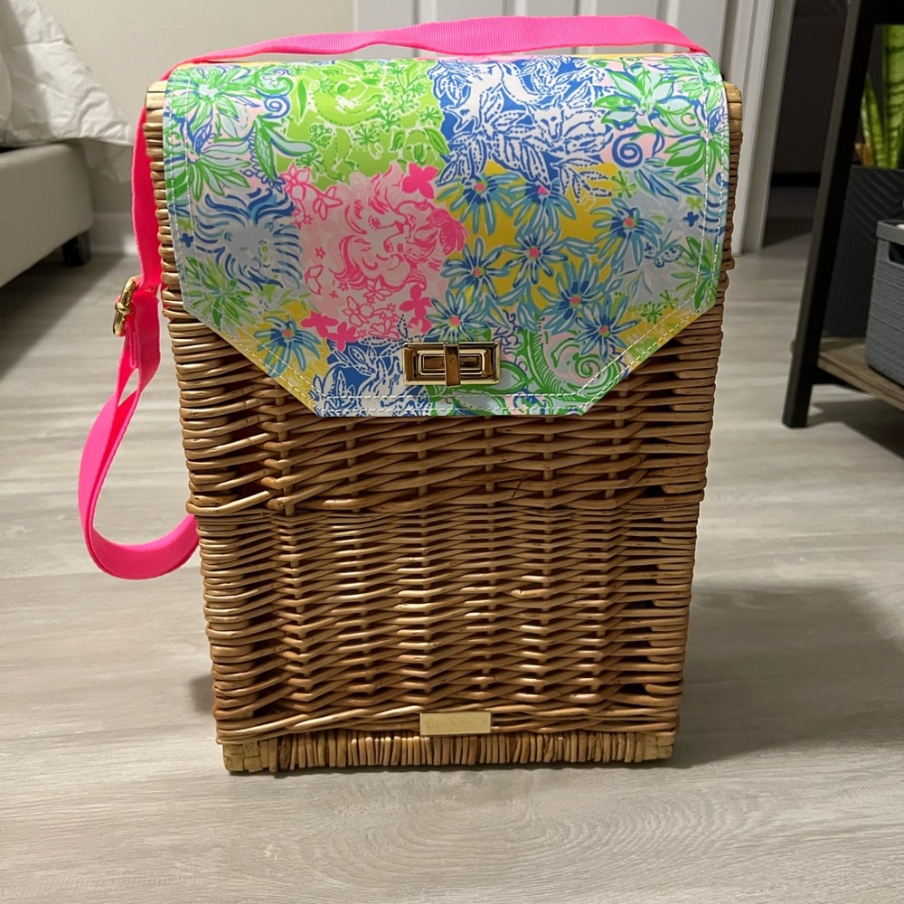 Lilly Pulitzer wicker wine bag